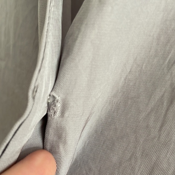 Aritzia Wilfred light top - Picture 5 of 8